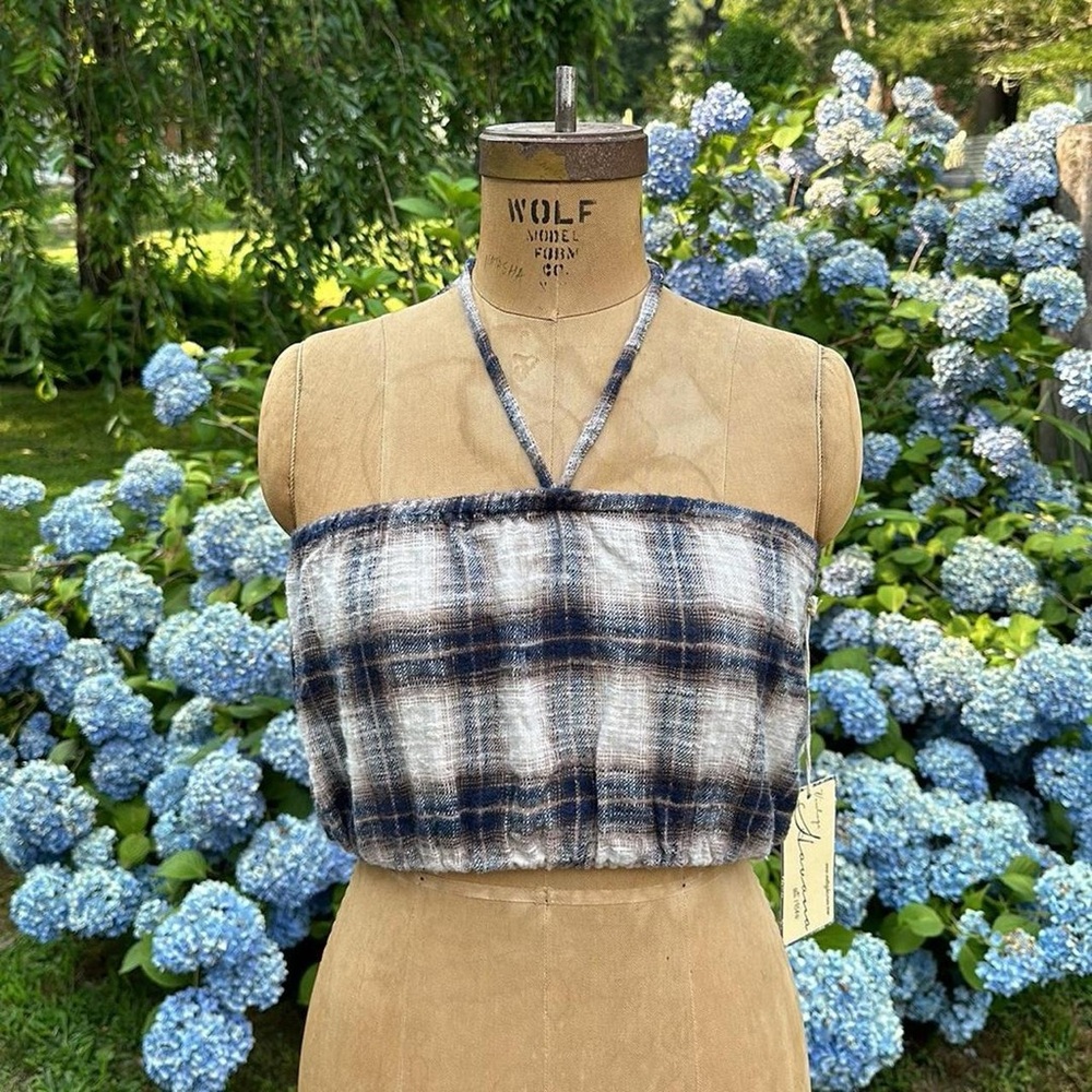 Vintage Havana Women's Blue Crop-top